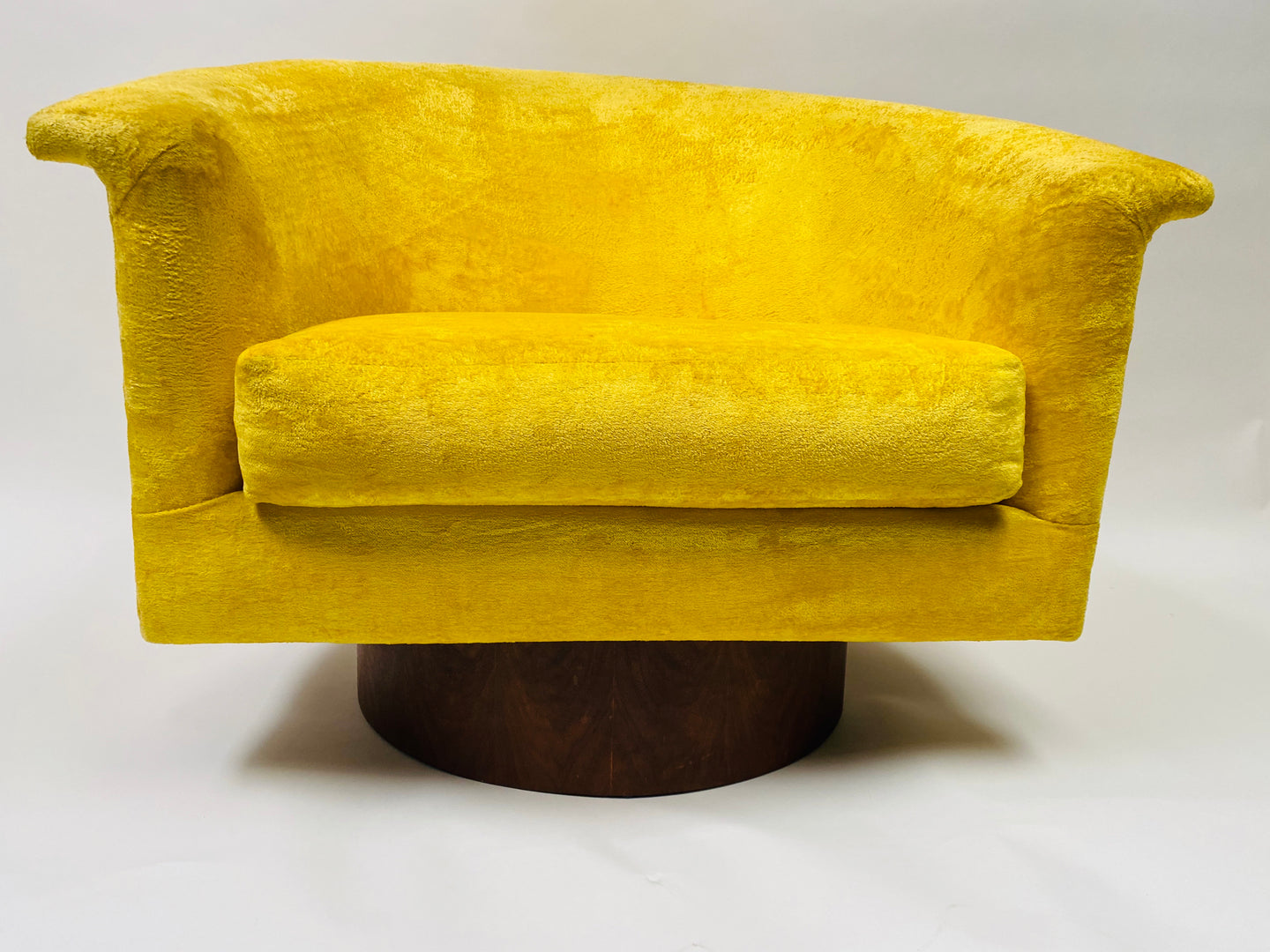 Mid Century Modern Craft Associates for Lane Barrel Back Tub Swivel Chair
